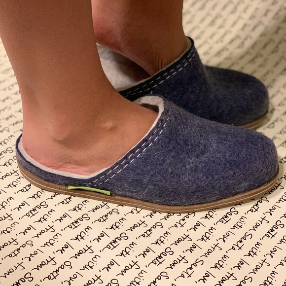 warm wool slippers - Picture 4 of 14